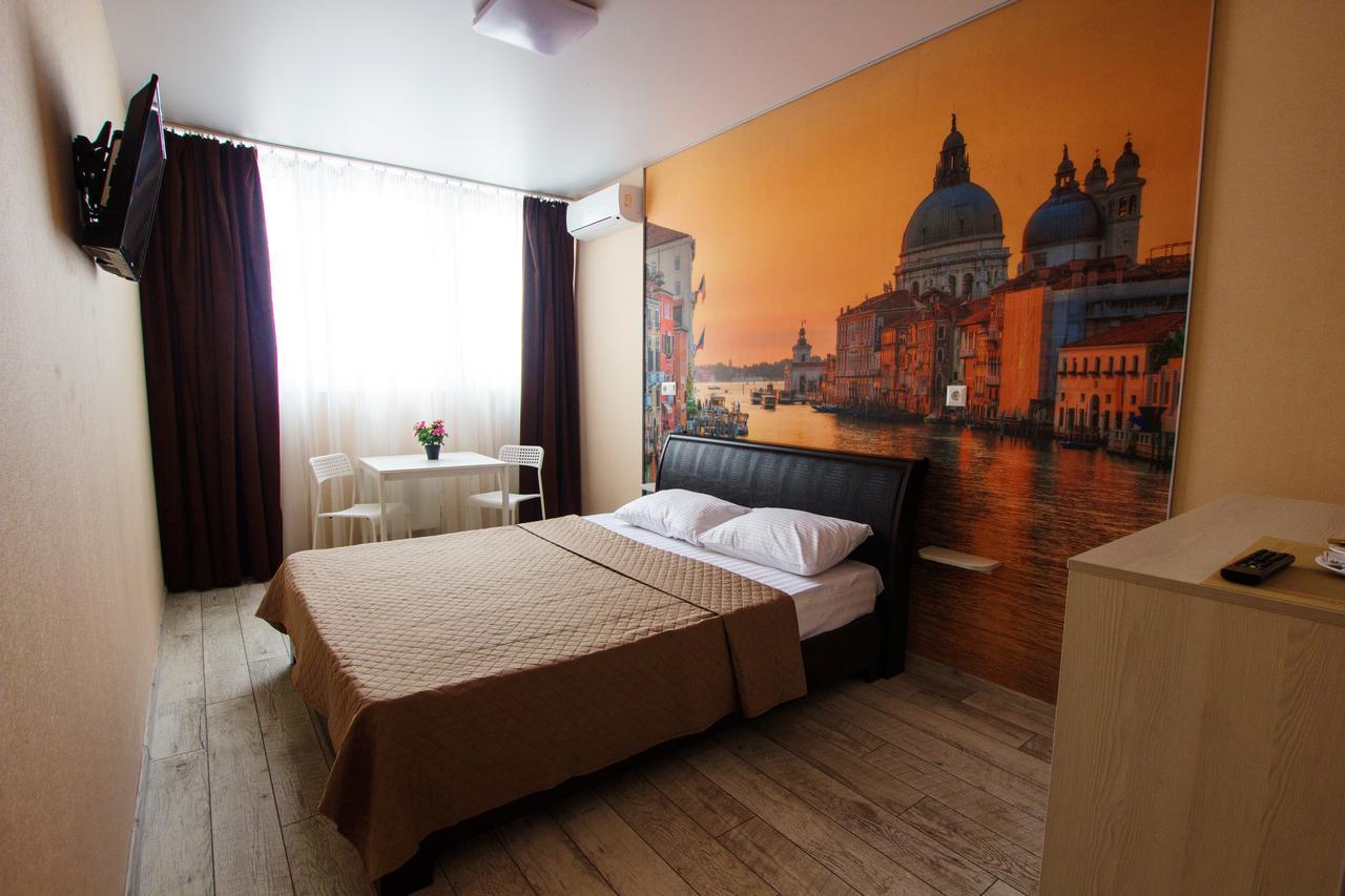 East Residence White Kiev Luaran gambar