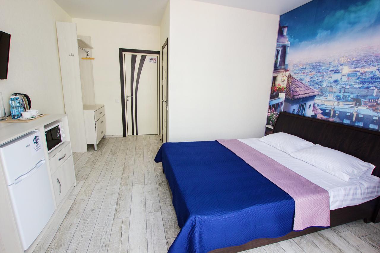 East Residence White Kiev Luaran gambar