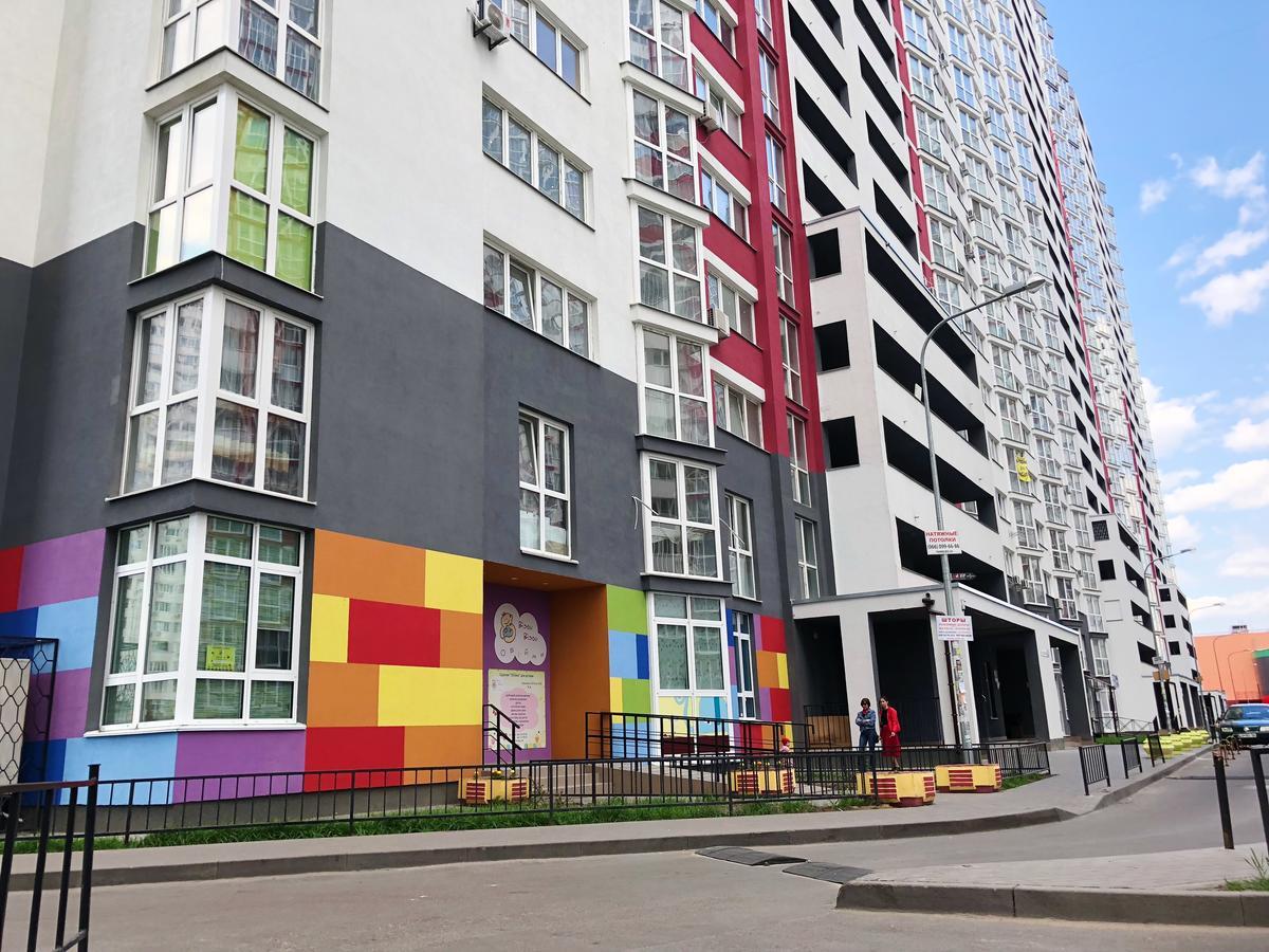 East Residence White Kiev Luaran gambar